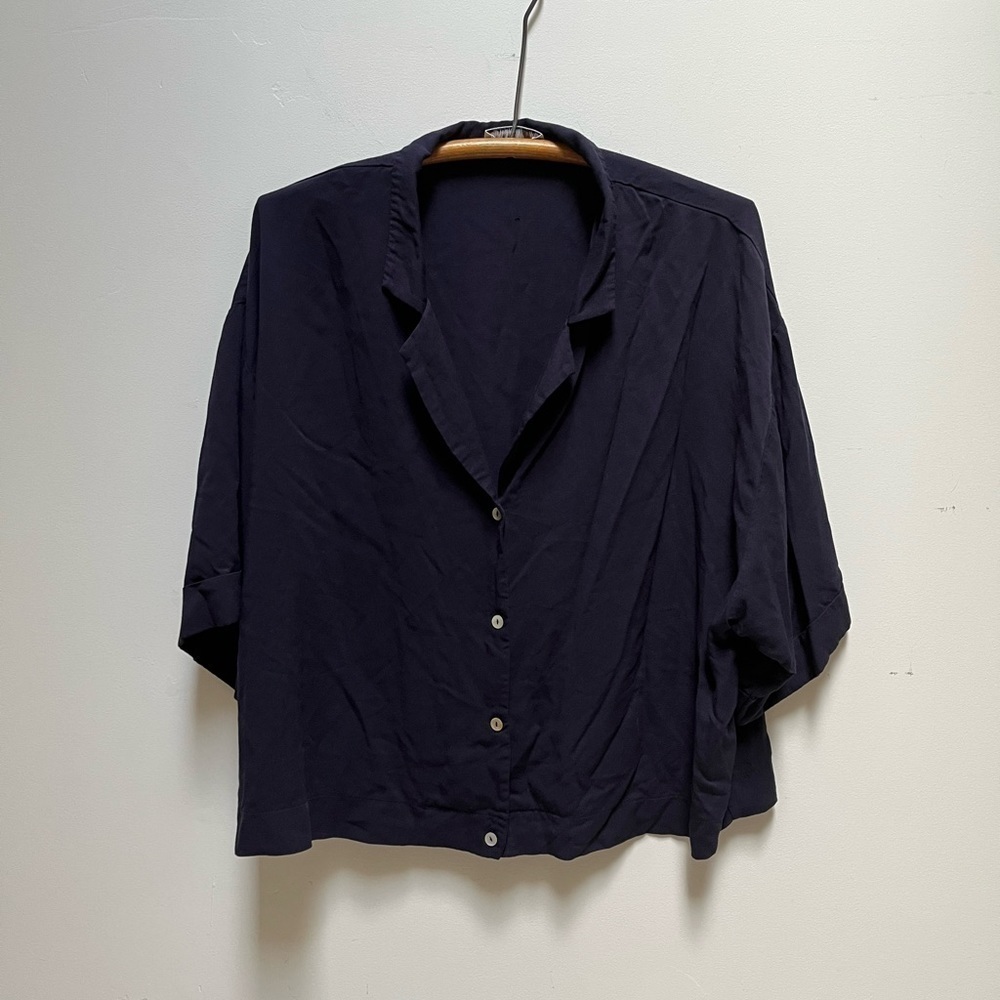 Gallery Button Up Shirt